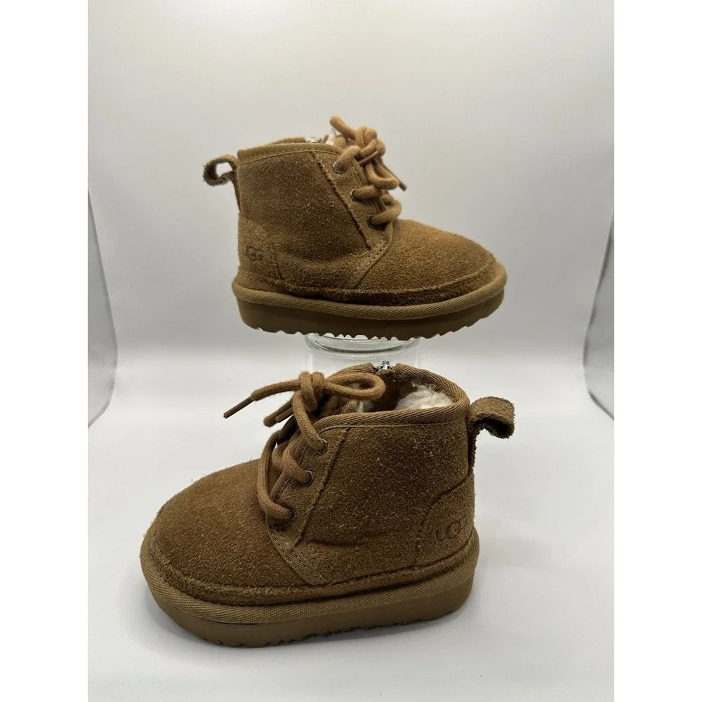 UGG Toddlers Neumel II water-resistant chukka boots Chestnut Brown 6C
